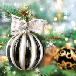 Karácsony Bauble on Spruce...